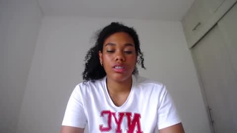 Dena k s online show from December 26, 2024, 2:59 pm