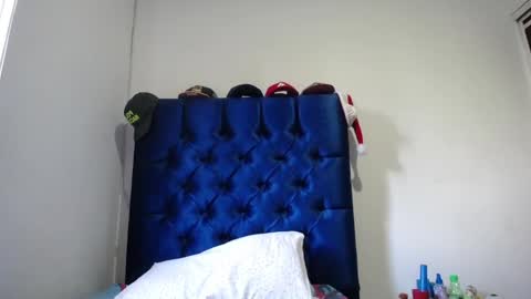 Dena k s online show from January 28, 2025, 9:40 pm