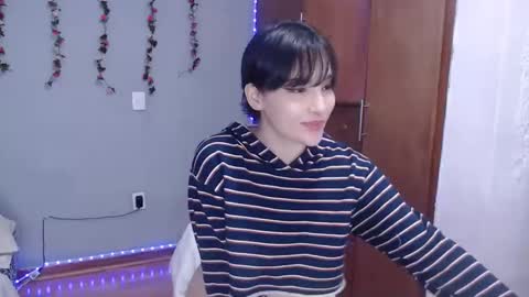 Snapshot of deni_bloom chatting on December 30, 2024, 1:48 am Denisse    schedule Monday to Friday 1300-1900 mexican time Saturday-maybe it could be a surprise IDEPENDENT MODEL online show from December 30, 2024, 1:48 am