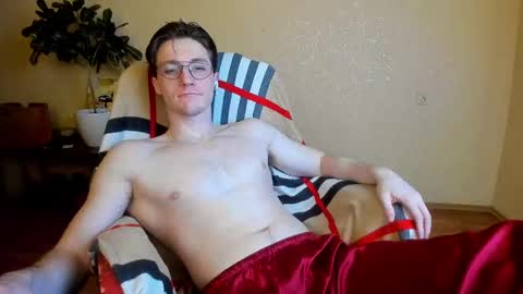Snapshot of deni_boy99 chatting on February 20, 2025, 10:15 pm Deni online show from February 20, 2025, 10:15 pm