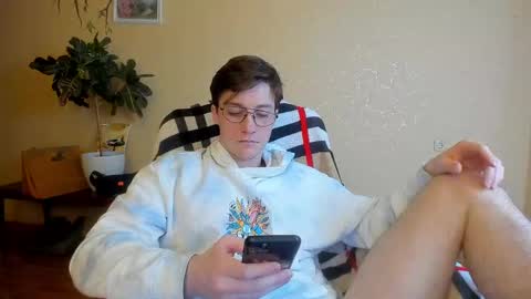 Snapshot of deni_boy99 chatting on March 5, 2025, 7:17 pm Deni online show from March 5, 2025, 7:17 pm
