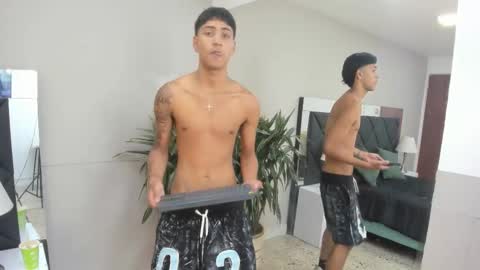 Snapshot of denis_carpenter chatting on November 3, 2025, 7:37 pm Denis Carpenter online show from November 3, 2025, 7:37 pm