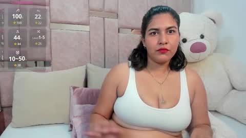 Snapshot of denisse_khan chatting on October 20, 2025, 11:05 pm Denisse Khan online show from October 20, 2025, 11:05 pm