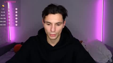 Snapshot of denlover chatting on December 1, 2025, 12:26 am Den online show from December 1, 2025, 12:26 am