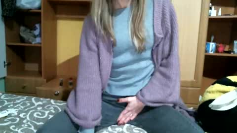 Snapshot of dennisxcarol chatting on December 24, 2024, 5:55 pm DennisXCarol online show from December 24, 2024, 5:55 pm