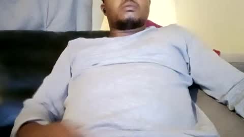 Snapshot of dentzo chatting on January 17, 2025, 1:04 am mastER blACK online show from January 17, 2025, 1:04 am