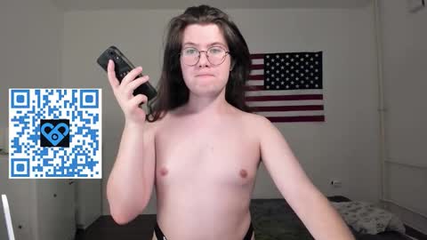 Derek online show from November 11, 2025, 3:23 pm