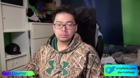 Snapshot of derrick_hose chatting on November 5, 2025, 3:56 pm Derrick Hose online show from November 5, 2025, 3:56 pm