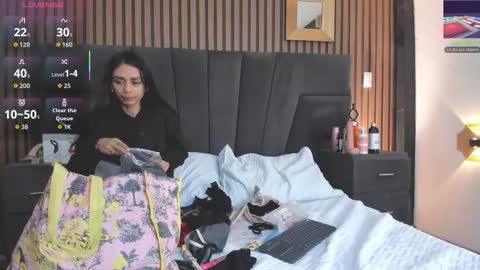 derrymeyers online show from November 14, 2025, 5:17 am