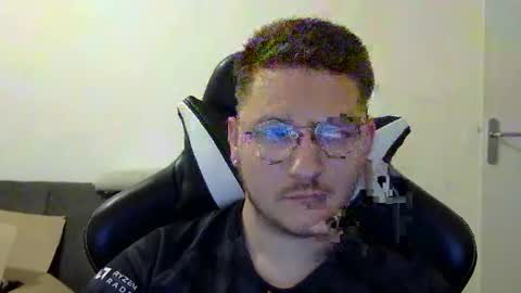 dervechi online show from October 4, 2025, 11:19 am