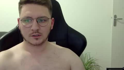 dervechi online show from December 5, 2025, 6:59 pm