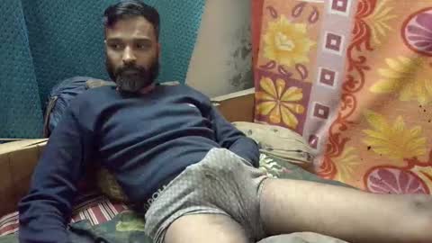 Snapshot of desi_boy799417 chatting on November 28, 2025, 6:32 pm desi_boy799417 online show from November 28, 2025, 6:32 pm