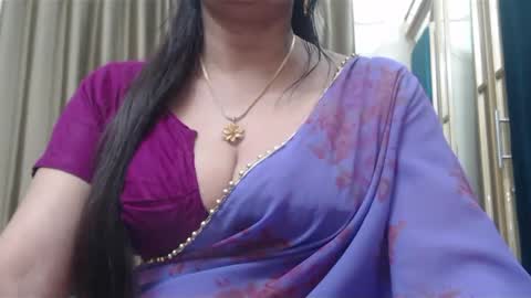 Maisa online show from December 11, 2024, 5:04 pm