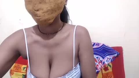 Snapshot of desiprincessaga chatting on February 19, 2025, 8:10 pm desiprincessaga online show from February 19, 2025, 8:10 pm