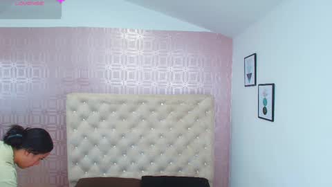 Sara Desire online show from March 3, 2025, 12:27 pm