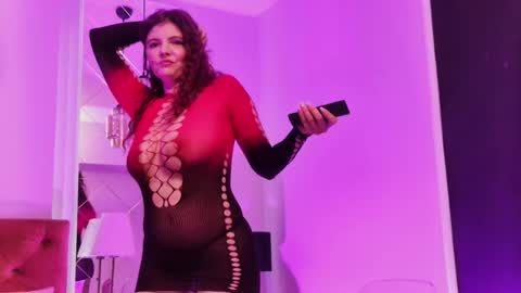 Desiree online show from November 17, 2025, 5:24 am