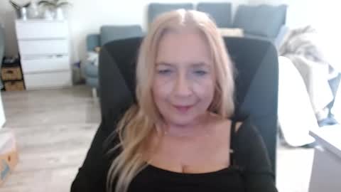 S O F I A online show from December 21, 2024, 11:01 am