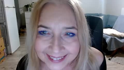 S O F I A online show from January 20, 2025, 6:10 pm