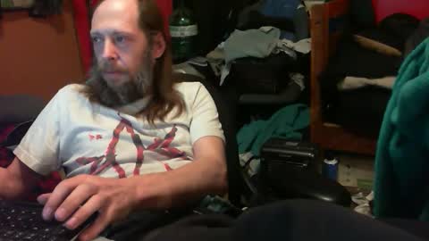 Snapshot of desolation2012 chatting on February 20, 2025, 6:39 am desolation2012 online show from February 20, 2025, 6:39 am