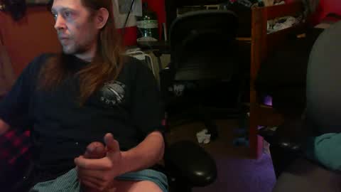 Snapshot of desolation2012 chatting on October 9, 2025, 5:16 am desolation2012 online show from October 9, 2025, 5:16 am