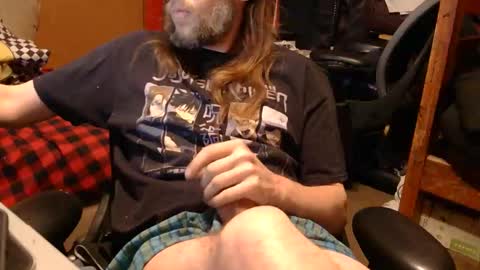 Snapshot of desolation2012 chatting on November 19, 2025, 6:13 am desolation2012 online show from November 19, 2025, 6:13 am