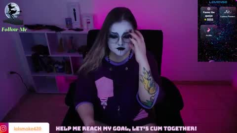 Snapshot of destroyall420 chatting on February 15, 2025, 2:15 am Lola Bdsm and fries online show from February 15, 2025, 2:15 am
