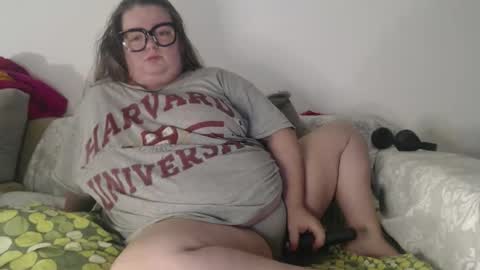 Snapshot of devilschick chatting on September 21, 2025, 10:00 pm DevilsChick -- OF  online show from September 21, 2025, 10:00 pm