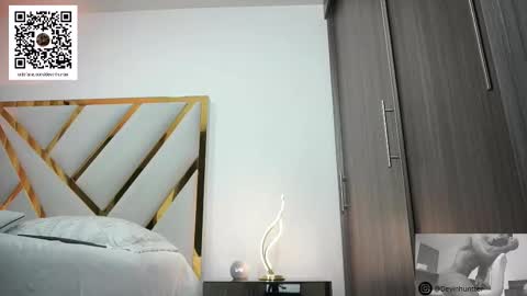 Snapshot of devin_hunter chatting on October 25, 2025, 11:43 pm Devin Hunter online show from October 25, 2025, 11:43 pm