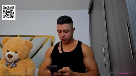 Snapshot of devin_hunter chatting on November 10, 2025, 12:04 pm Devin Hunter online show from November 10, 2025, 12:04 pm