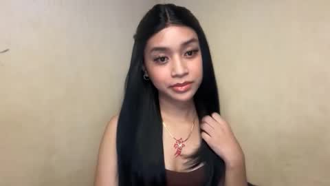 Snapshot of devine_goddessx chatting on November 9, 2025, 2:10 am Devine Greyson online show from November 9, 2025, 2:10 am