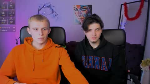 Snapshot of dexter_mitch chatting on December 18, 2025, 8:26 pm Dekster online show from December 18, 2025, 8:26 pm