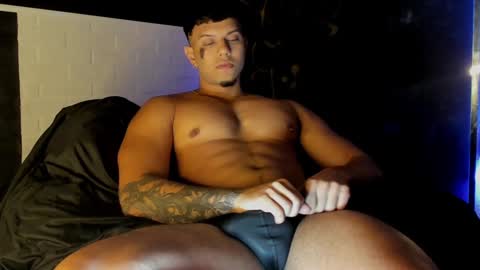 Snapshot of dhan_mackenzie chatting on December 26, 2024, 3:59 am dhan_mackenzie online show from December 26, 2024, 3:59 am