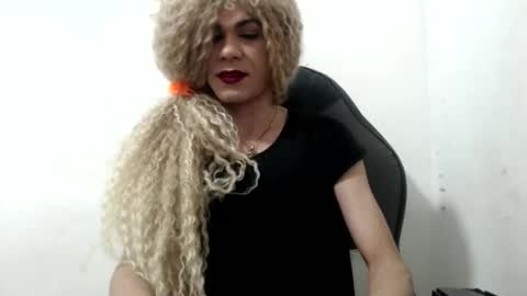 Snapshot of diabla_sexy22cm chatting on November 18, 2025, 6:07 am diabla_sexy22cm online show from November 18, 2025, 6:07 am