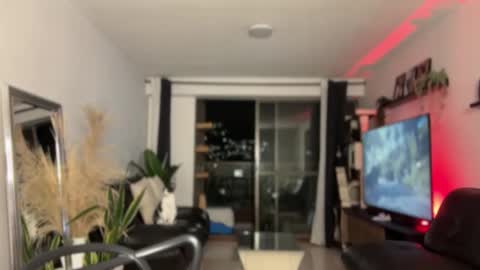 Diego online show from September 9, 2025, 1:38 am