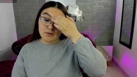 Snapshot of diamondfox_m chatting on October 16, 2025, 12:50 pm Your Diamond online show from October 16, 2025, 12:50 pm