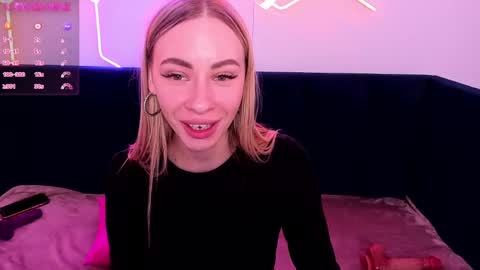 Snapshot of diana_garrett chatting on February 8, 2025, 2:49 pm Diana  online show from February 8, 2025, 2:49 pm