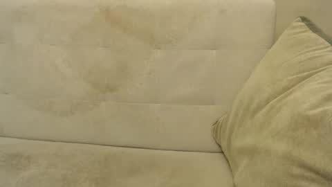 Snapshot of diana_loudd chatting on September 28, 2025, 3:23 am diana_loudd online show from September 28, 2025, 3:23 am