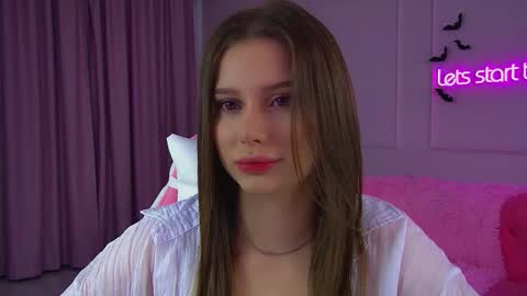 Diana online show from November 4, 2025, 3:16 am