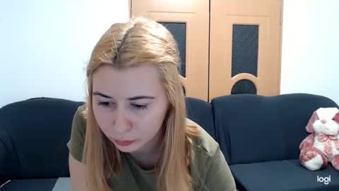 dianasmiey7 online show from February 11, 2025, 5:18 pm