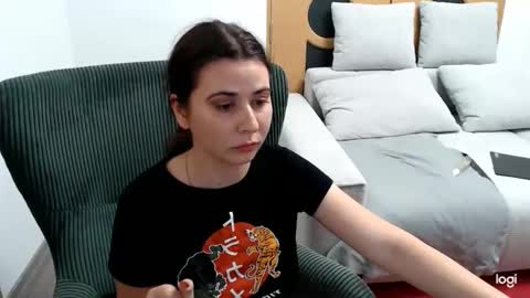 dianasmiey7 online show from November 8, 2025, 8:07 pm