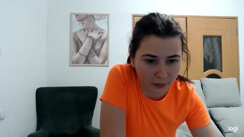 dianasmiey7 online show from December 5, 2025, 6:59 pm