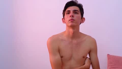 Ana  Leo online show from March 3, 2025, 12:58 pm