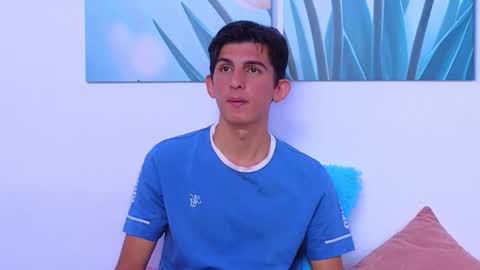 Ana  Leo online show from October 27, 2025, 4:00 pm