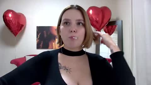 Diane Mills online show from February 19, 2025, 2:44 am