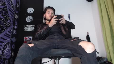 DICAPRIO online show from December 16, 2024, 1:53 am