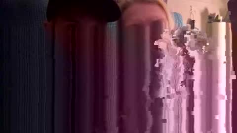 Snapshot of dickeddownsouth chatting on October 16, 2025, 6:25 am Beau online show from October 16, 2025, 6:25 am