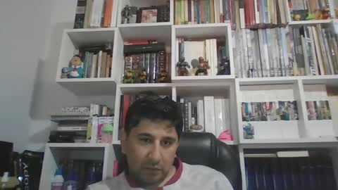 dickeduardo online show from September 20, 2025, 1:23 pm