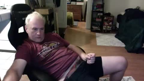 Richard Fleischer online show from October 26, 2025, 5:13 am