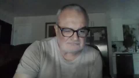Snapshot of dickjr26 chatting on October 25, 2025, 12:51 am dickjr26 online show from October 25, 2025, 12:51 am