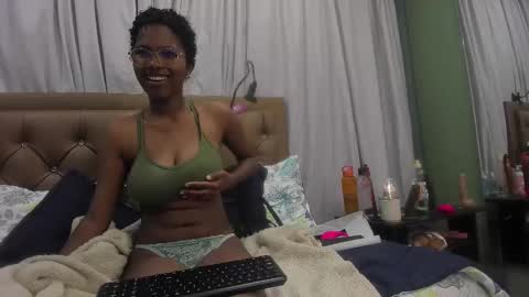 didoelizabeth online show from September 19, 2025, 12:50 pm